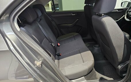 Skoda Rapid II, 2021 год, 1 799 000 рублей, 19 фотография