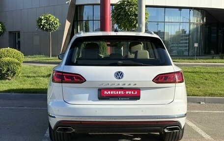 Volkswagen Touareg III, 2019 год, 5 695 000 рублей, 6 фотография