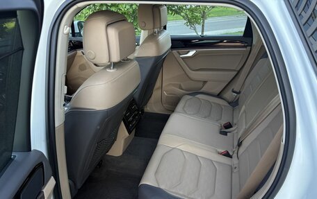 Volkswagen Touareg III, 2019 год, 5 695 000 рублей, 30 фотография