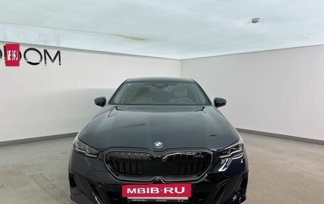 BMW 5 серия, 2025 год, 8 620 000 рублей, 3 фотография