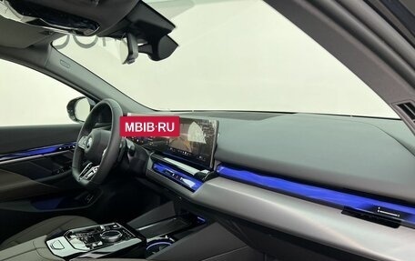 BMW 5 серия, 2025 год, 8 620 000 рублей, 14 фотография