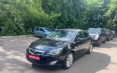 Opel Astra J, 2011 год, 600 000 рублей, 1 фотография