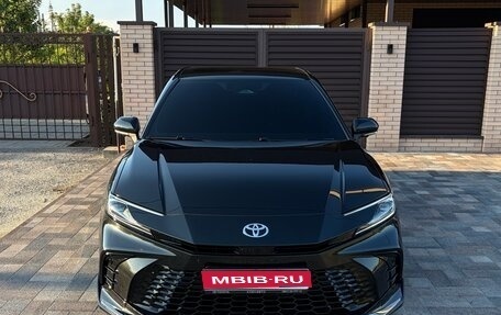 Toyota Camry, 2026 год, 4 050 000 рублей, 1 фотография