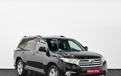 Toyota Highlander III, 2013 год, 1 725 000 рублей, 1 фотография