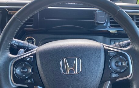 Honda Stepwgn IV, 2018 год, 2 850 000 рублей, 11 фотография