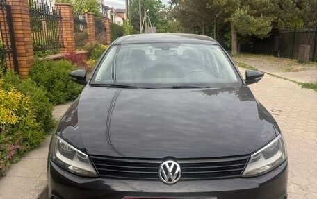 Volkswagen Jetta VI, 2012 год, 1 050 000 рублей, 3 фотография
