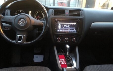 Volkswagen Jetta VI, 2012 год, 1 050 000 рублей, 9 фотография