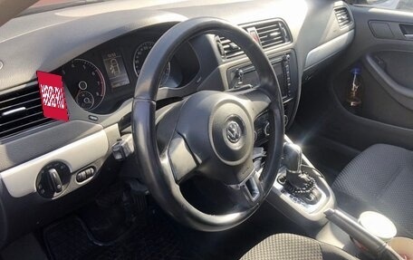 Volkswagen Jetta VI, 2012 год, 1 050 000 рублей, 8 фотография