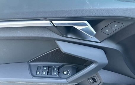 Audi A3, 2023 год, 2 240 000 рублей, 9 фотография