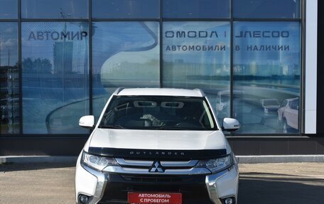 Mitsubishi Outlander III рестайлинг 3, 2016 год, 1 630 000 рублей, 2 фотография