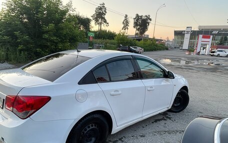 Chevrolet Cruze II, 2010 год, 420 000 рублей, 4 фотография