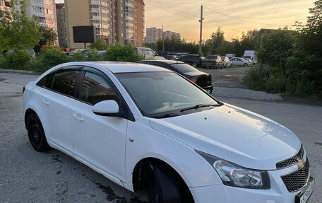 Chevrolet Cruze II, 2010 год, 420 000 рублей, 5 фотография