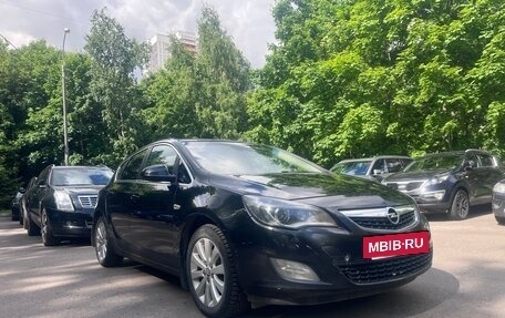 Opel Astra J, 2011 год, 600 000 рублей, 2 фотография
