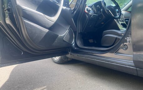 Opel Astra J, 2011 год, 600 000 рублей, 11 фотография