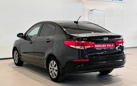 KIA Rio III рестайлинг, 2017 год, 1 010 000 рублей, 6 фотография