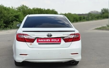 Toyota Camry, 2013 год, 1 360 000 рублей, 5 фотография