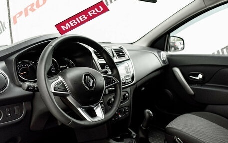 Renault Logan II, 2018 год, 930 000 рублей, 9 фотография
