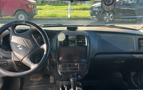 Hyundai Sonata IV рестайлинг, 2005 год, 260 000 рублей, 9 фотография