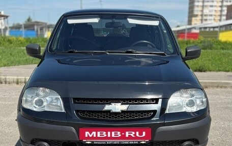 Chevrolet Niva I рестайлинг, 2017 год, 549 000 рублей, 2 фотография