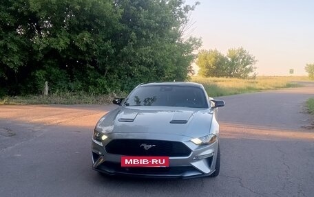 Ford Mustang VI рестайлинг, 2021 год, 4 100 000 рублей, 8 фотография