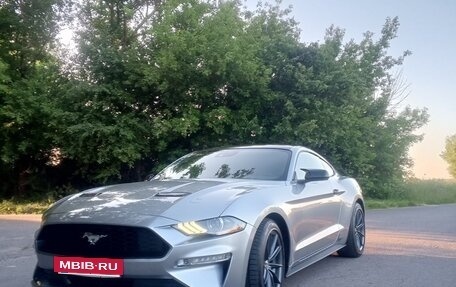 Ford Mustang VI рестайлинг, 2021 год, 4 100 000 рублей, 9 фотография