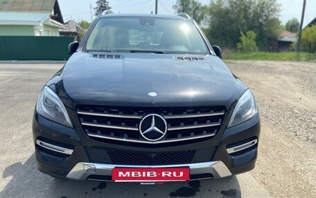 Mercedes-Benz M-Класс, 2014 год, 2 600 000 рублей, 2 фотография