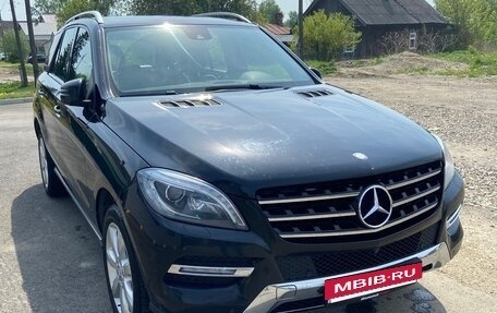 Mercedes-Benz M-Класс, 2014 год, 2 600 000 рублей, 3 фотография