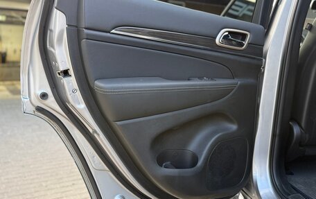 Jeep Grand Cherokee, 2014 год, 2 360 000 рублей, 20 фотография