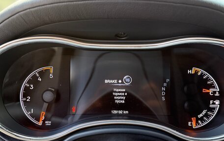 Jeep Grand Cherokee, 2014 год, 2 360 000 рублей, 24 фотография