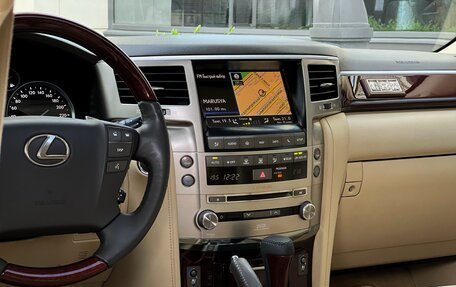Lexus LX III, 2013 год, 4 650 000 рублей, 15 фотография