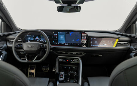 Audi Q5, 2025 год, 7 800 000 рублей, 14 фотография