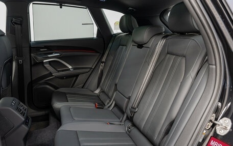 Audi Q5, 2025 год, 7 800 000 рублей, 32 фотография