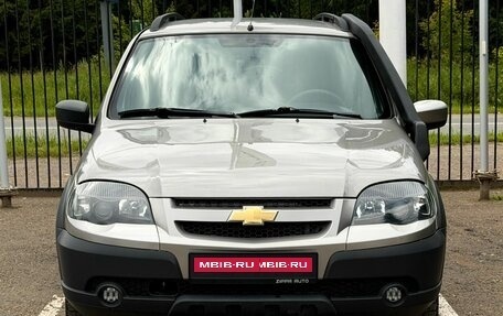Chevrolet Niva I рестайлинг, 2018 год, 709 000 рублей, 2 фотография