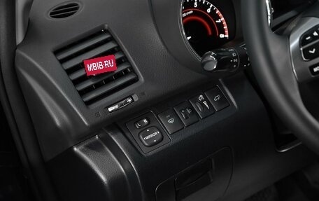 Toyota Highlander III, 2013 год, 1 725 000 рублей, 8 фотография
