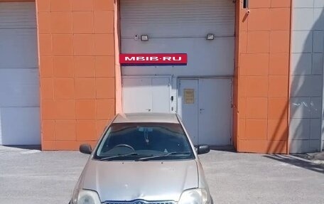 Toyota Corolla, 2001 год, 310 000 рублей, 2 фотография