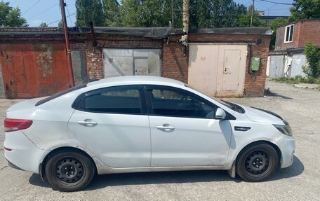 KIA Rio III рестайлинг, 2017 год, 800 000 рублей, 3 фотография