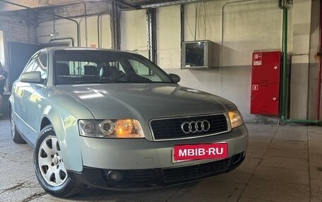 Audi A4, 2003 год, 330 000 рублей, 1 фотография