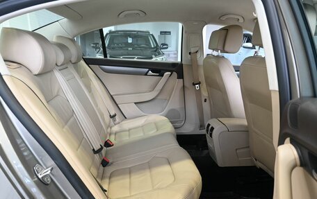 Volkswagen Passat B7, 2012 год, 1 199 900 рублей, 13 фотография
