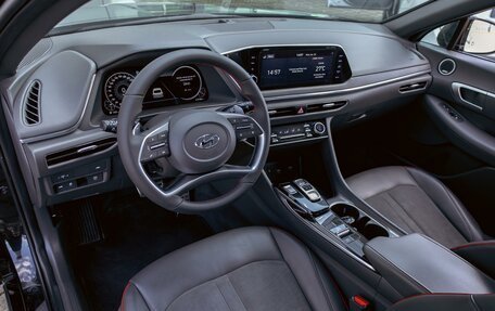 Hyundai Sonata VIII, 2019 год, 1 895 000 рублей, 13 фотография