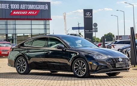 Hyundai Sonata VIII, 2019 год, 1 895 000 рублей, 3 фотография