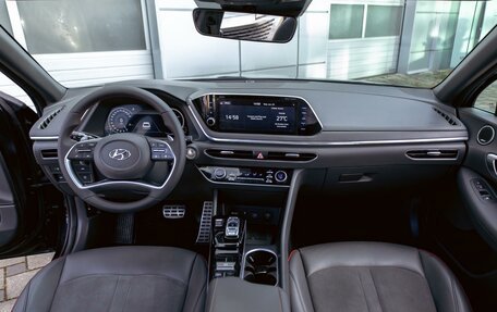 Hyundai Sonata VIII, 2019 год, 1 895 000 рублей, 16 фотография