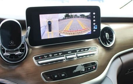 Mercedes-Benz V-Класс, 2022 год, 5 310 000 рублей, 19 фотография