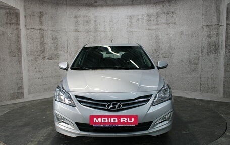 Hyundai Solaris II рестайлинг, 2016 год, 882 000 рублей, 2 фотография