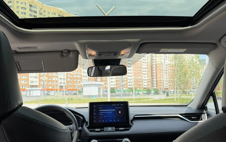 Toyota RAV4, 2022 год, 3 300 000 рублей, 6 фотография