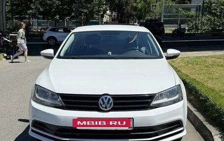 Volkswagen Jetta VI, 2018 год, 1 400 000 рублей, 2 фотография