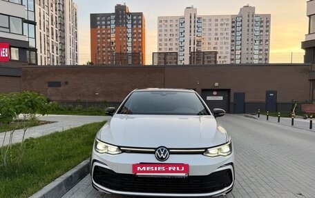 Volkswagen Golf VII, 2021 год, 2 470 000 рублей, 2 фотография