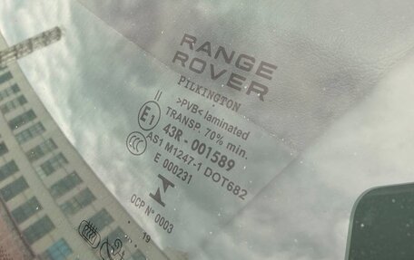 Land Rover Range Rover IV рестайлинг, 2018 год, 5 600 000 рублей, 23 фотография