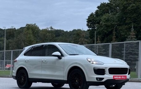 Porsche Cayenne III, 2015 год, 3 199 999 рублей, 3 фотография