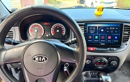 KIA Rio II, 2011 год, 595 000 рублей, 11 фотография