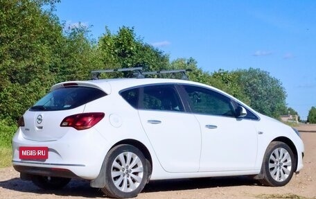 Opel Astra J, 2012 год, 1 000 000 рублей, 5 фотография